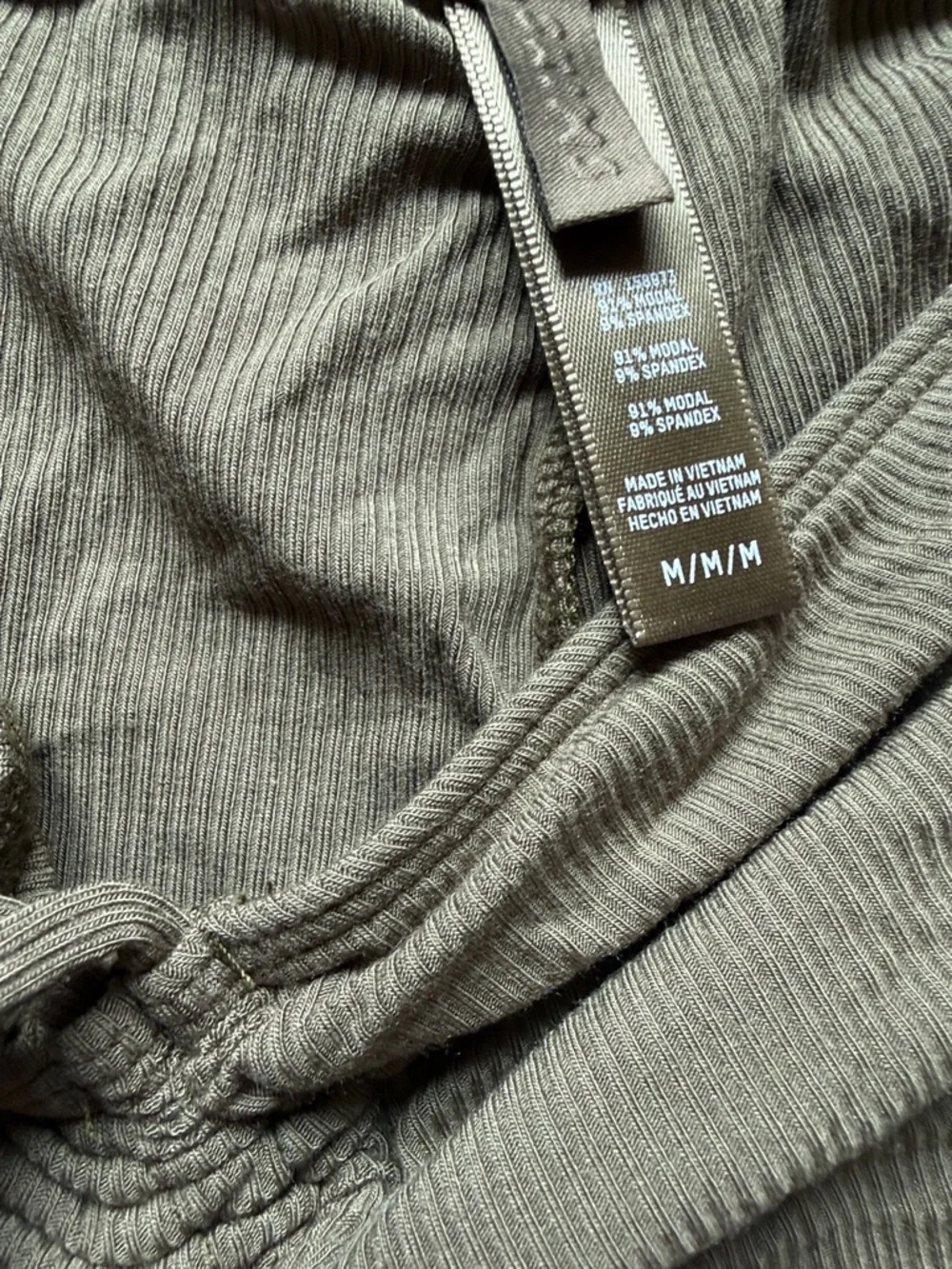 SKIMS size medium